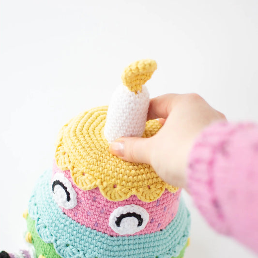 Birthday Cake | Crochet amigurumi PDF pattern