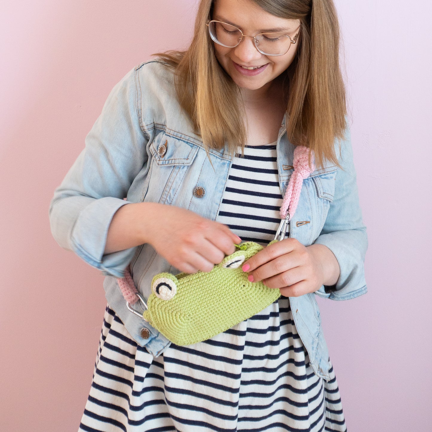 Artur the Frog bag | Crochet PDF pattern