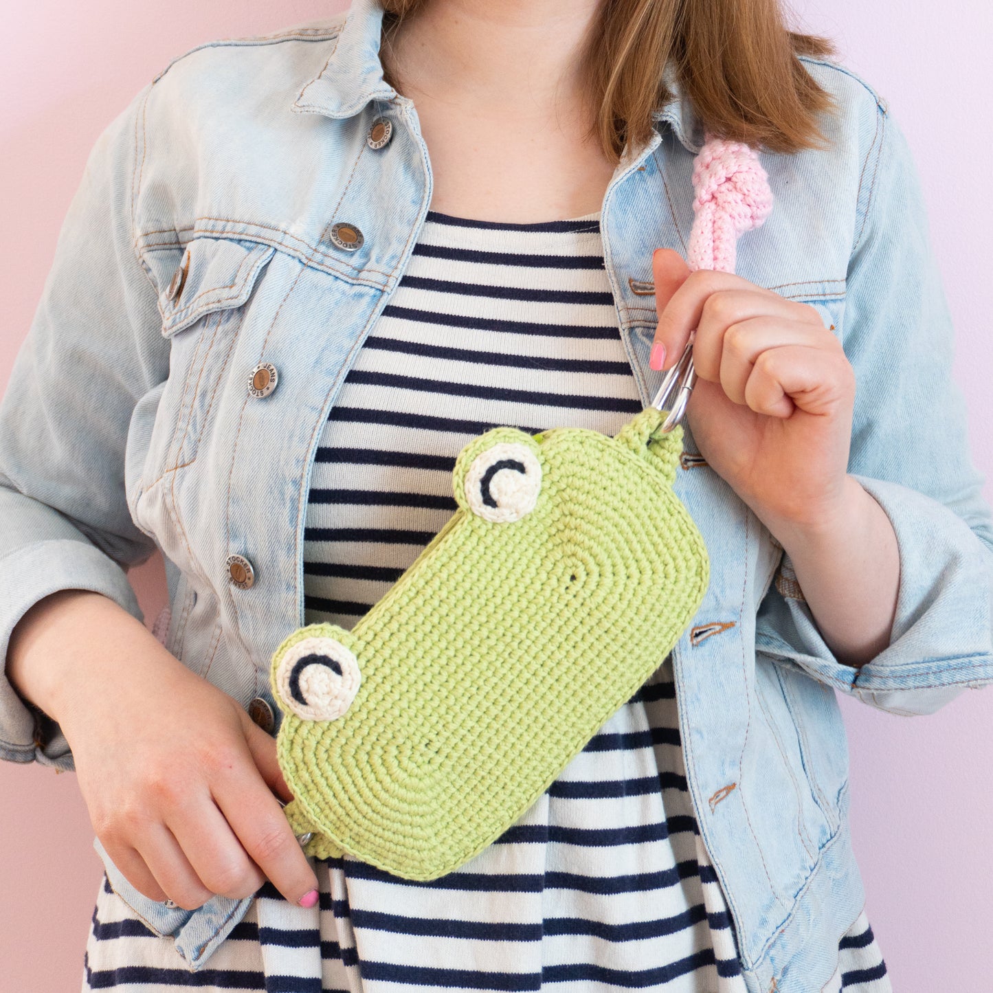 Artur the Frog bag | Crochet PDF pattern
