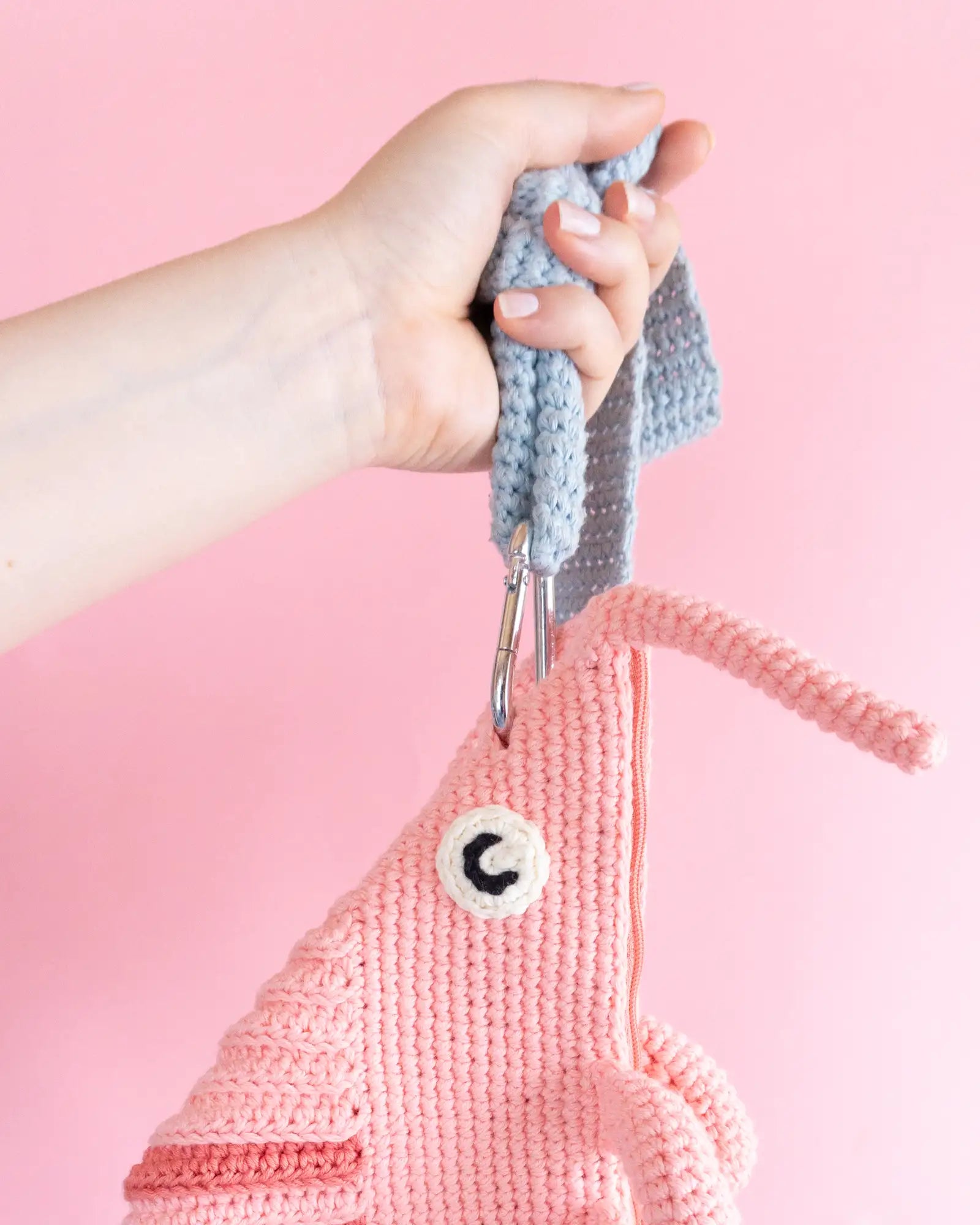 Crochet shrimp cross body bag pattern
