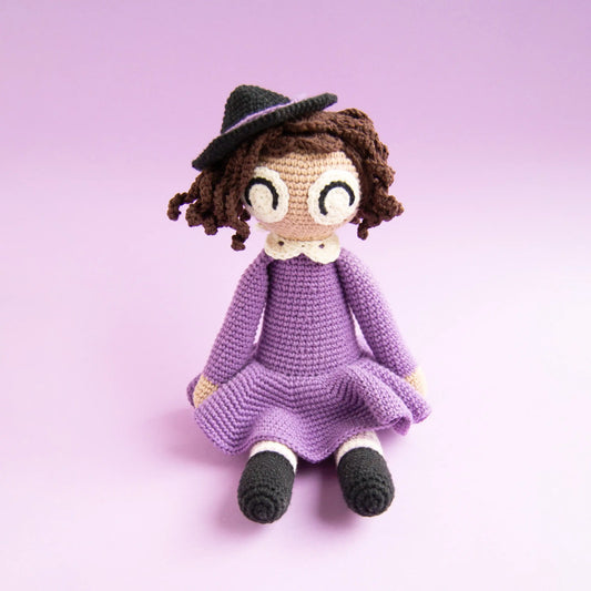 #006 Winona the Witch | Crochet amigurumi PDF pattern