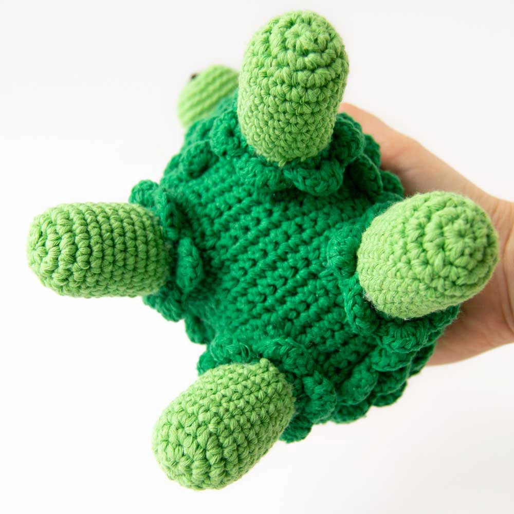 Frida the llama | Crochet amigurumi PDF pattern