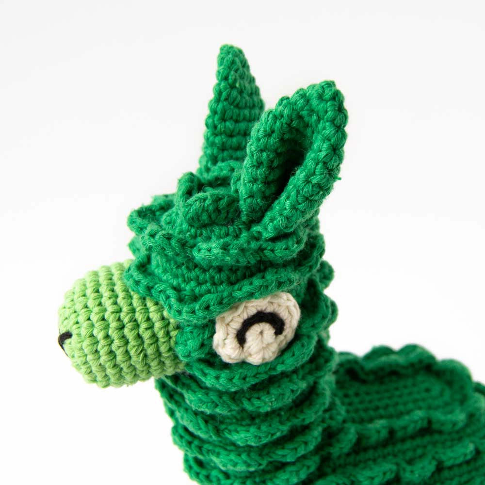 Frida the llama | crochet amigurumi PDF pattern