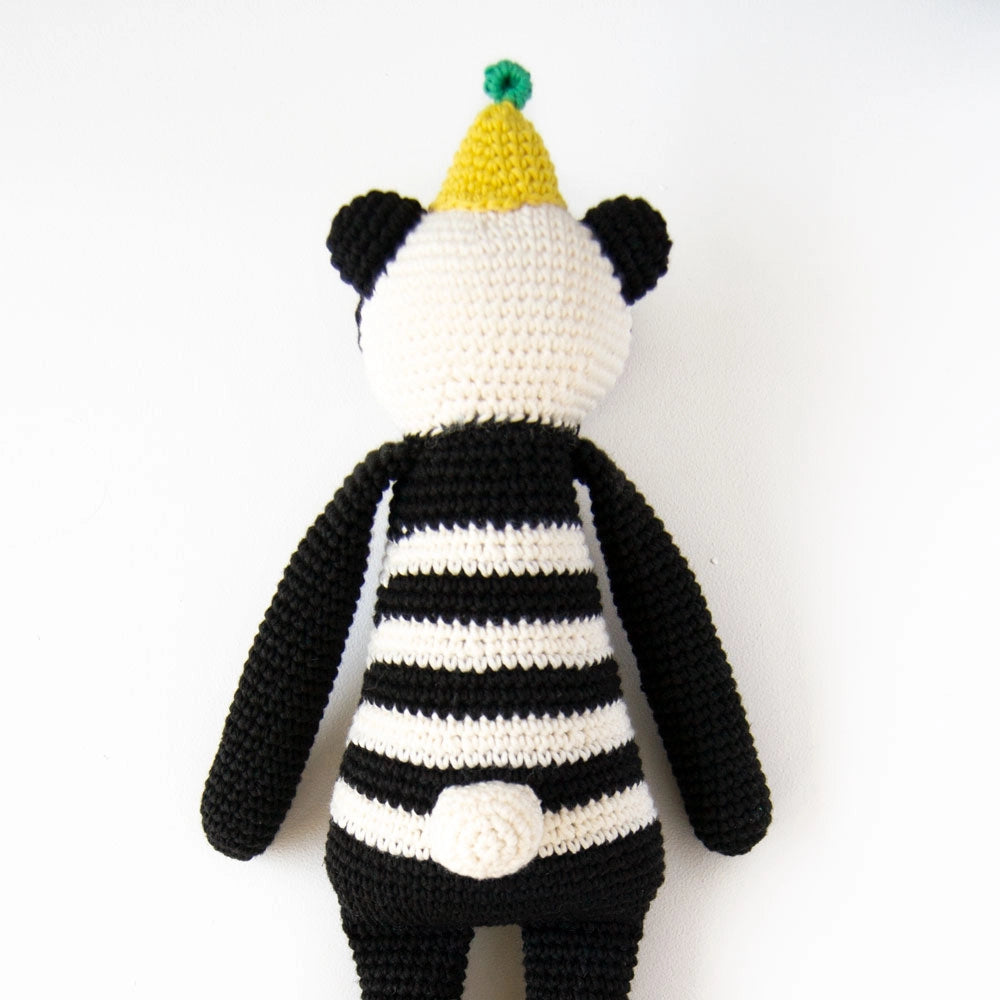 Klara the panda | crochet amigurumi PDF pattern