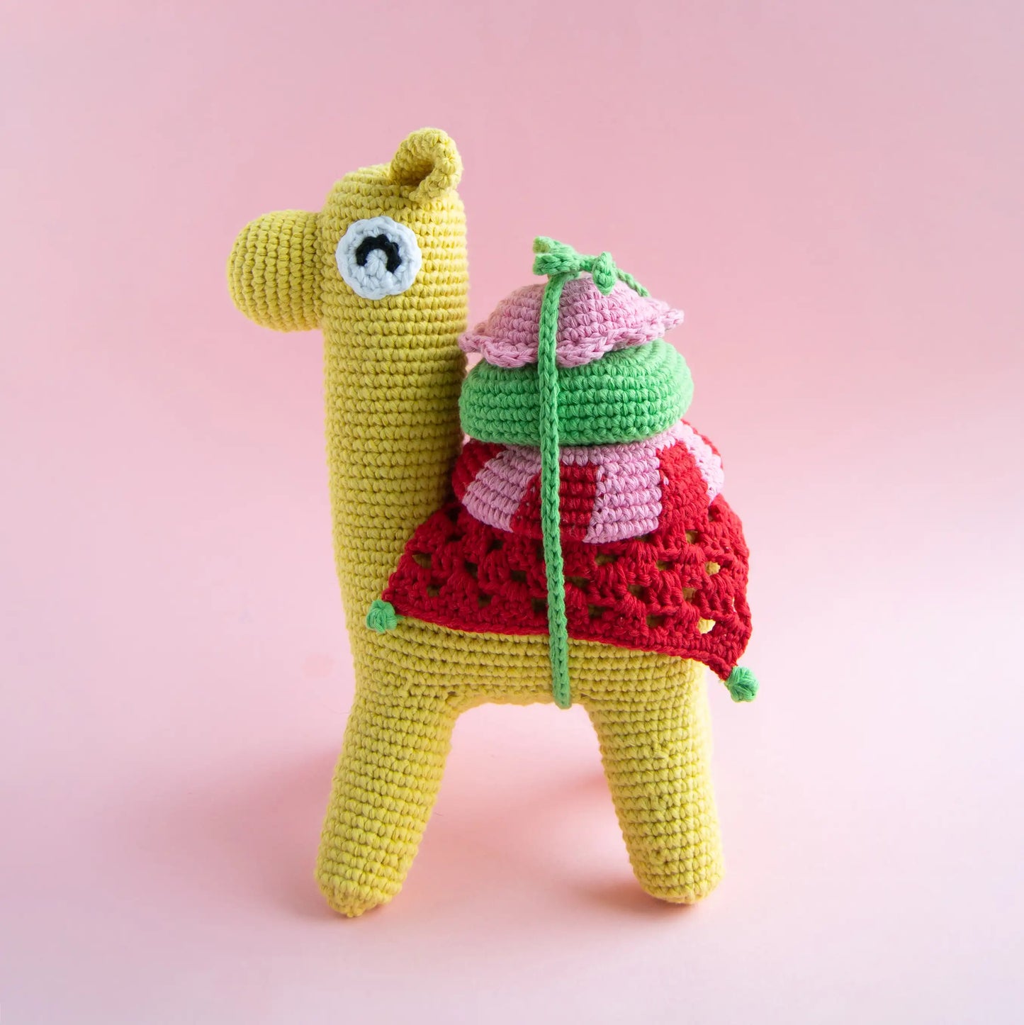 Daniel the dromedary | Crochet amigurumi PDF pattern