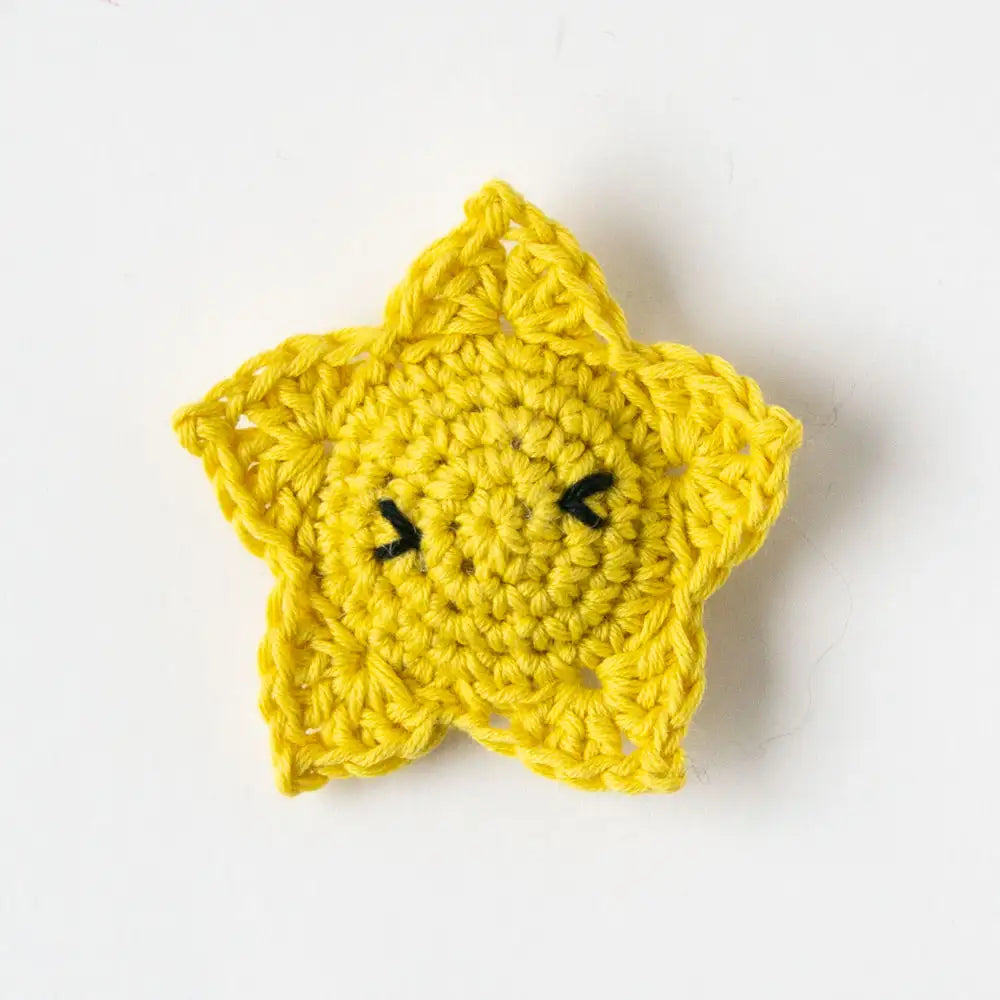 crochet mini start amigurumi free pattern