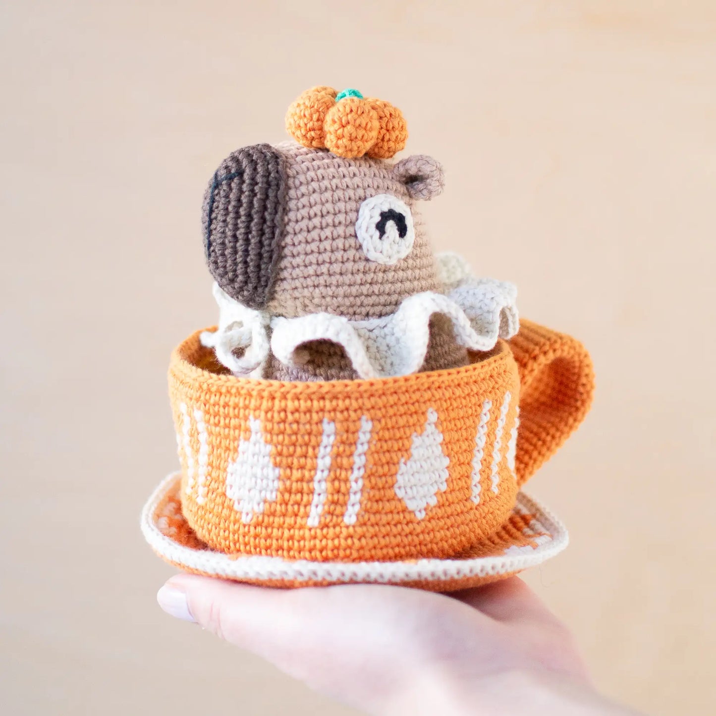 #011 Latte the Capybara | Crochet amigurumi PDF pattern