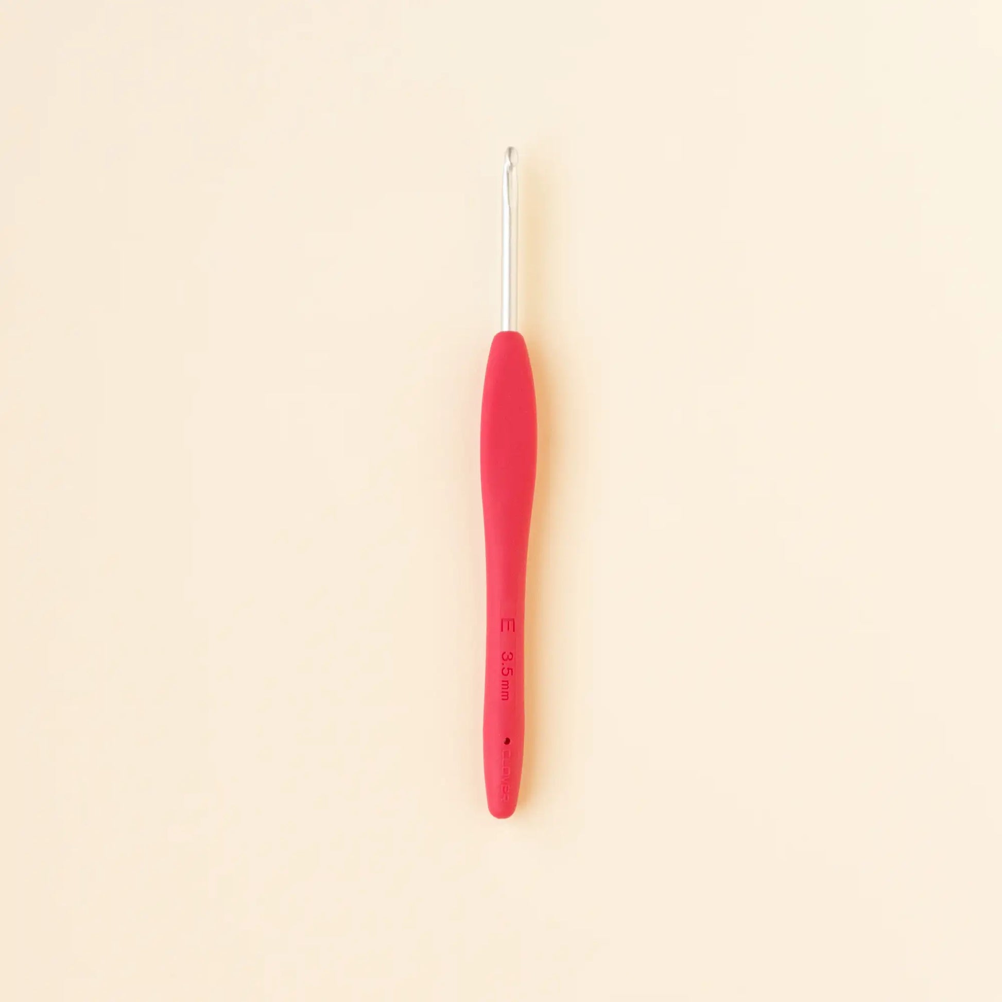Clover crochet hooks with ergonomic handle size 3.5 mm