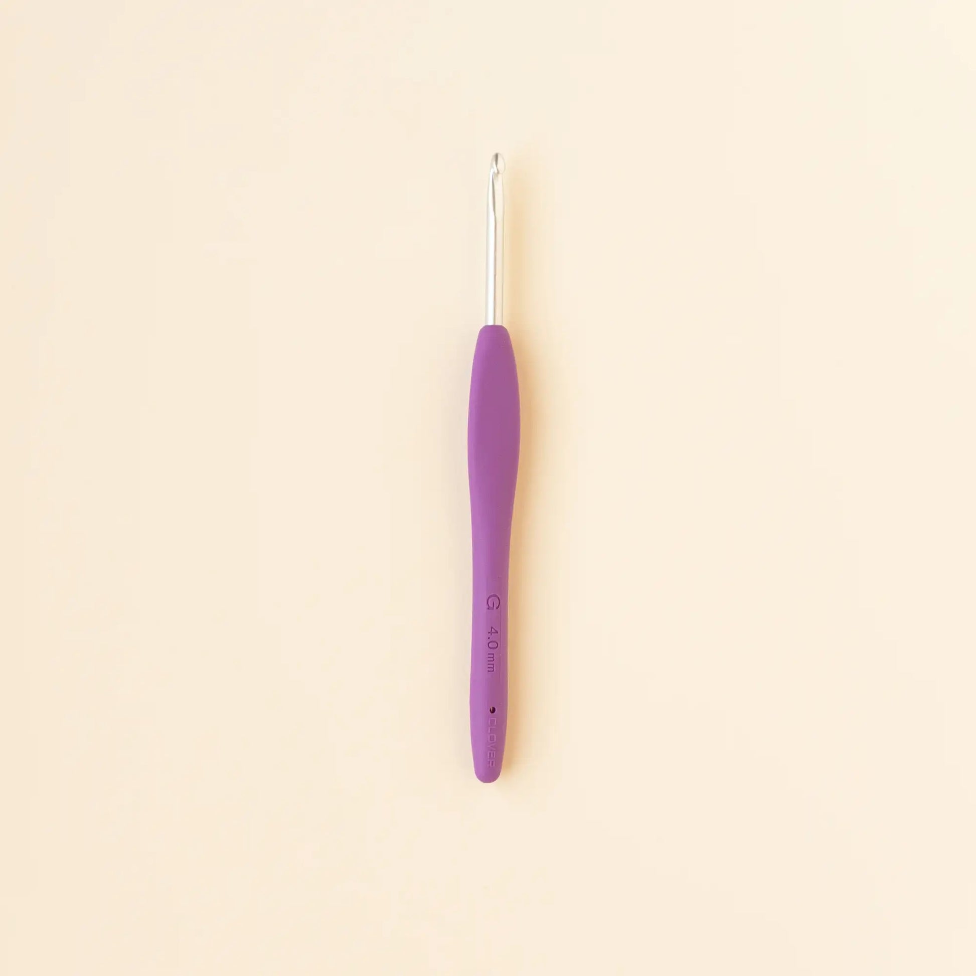 Clover crochet hooks with ergonomic handle size 4.00 mm