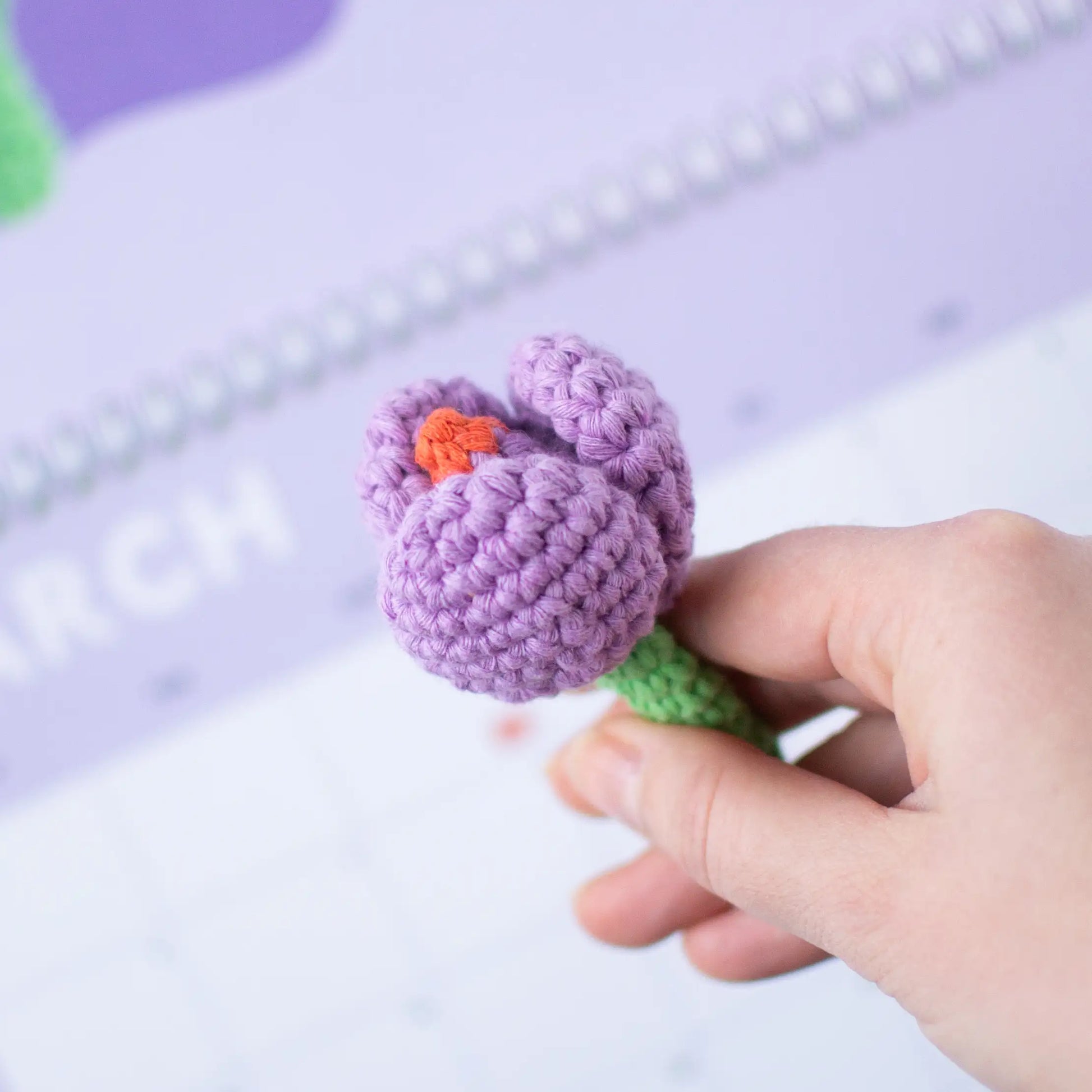 Crocus flower | Crochet amigurumi PDF pattern – garnknuten