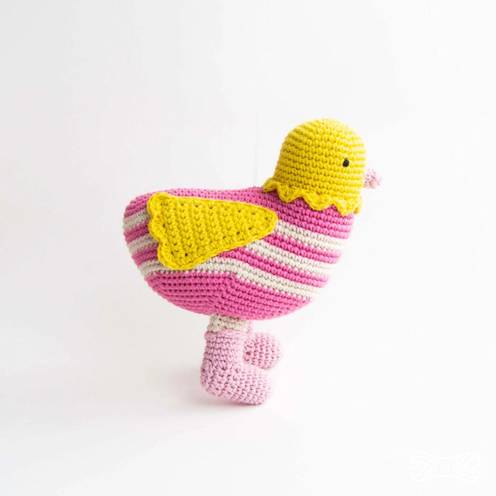 Gunvor the chicken | crochet amigurumi PDF pattern