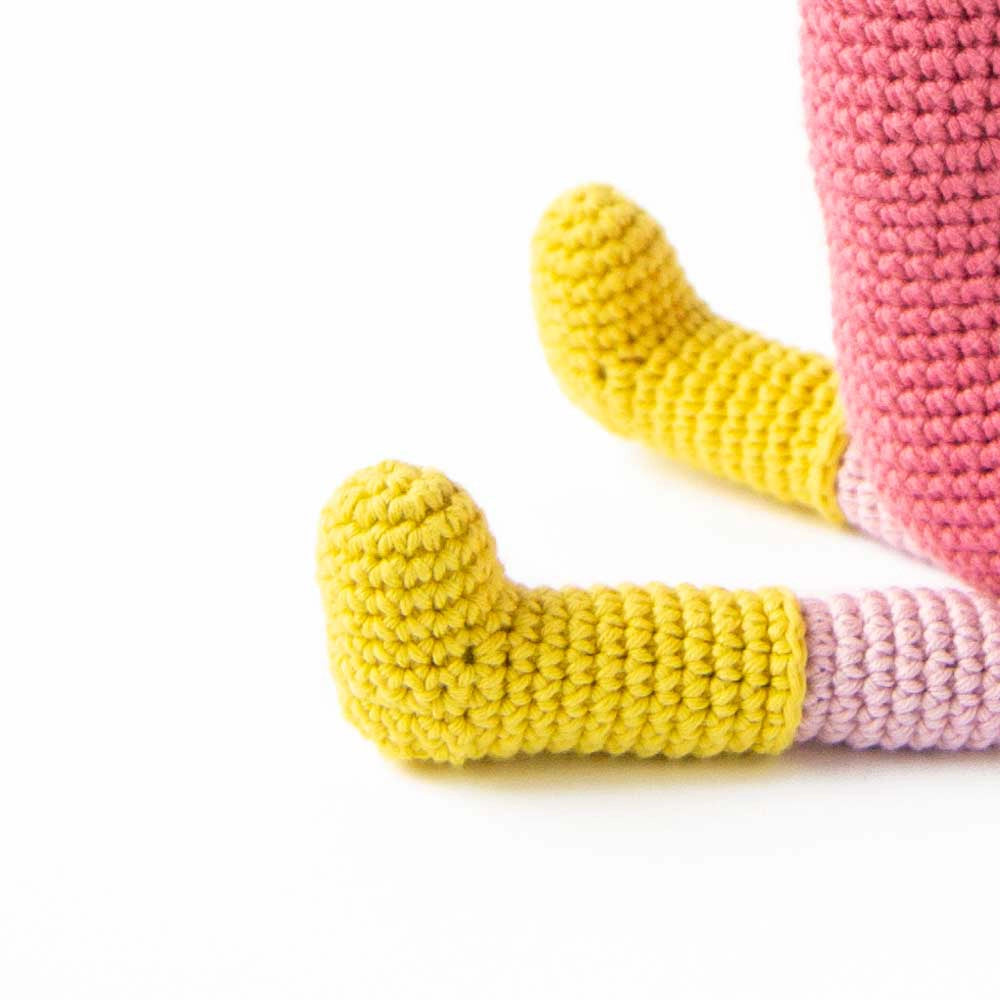 Frank the flamingo | crochet amigurumi PDF pattern