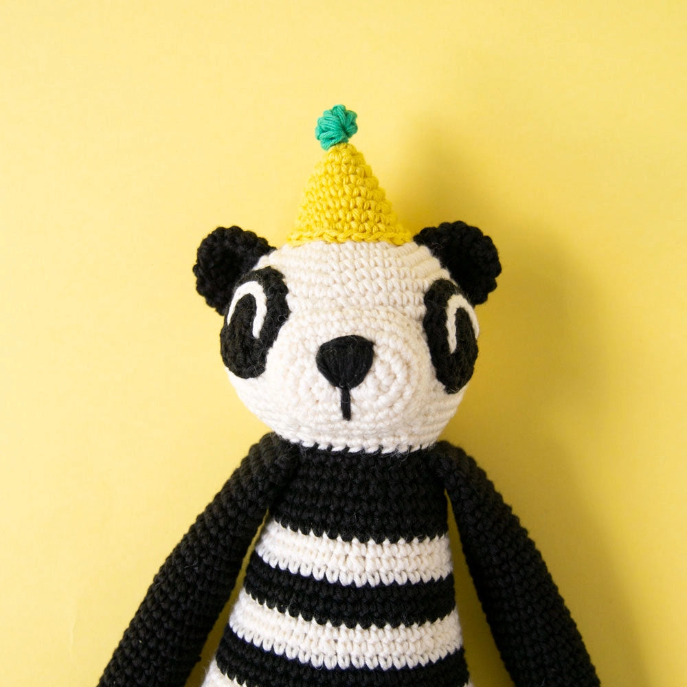 Klara the panda | crochet amigurumi PDF pattern